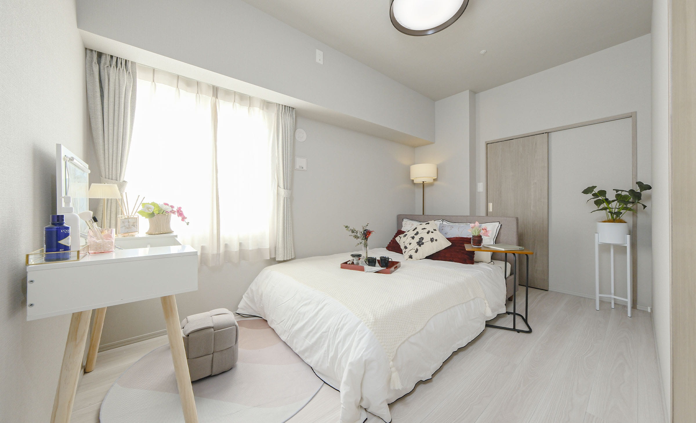 PRIVATE ROOM
