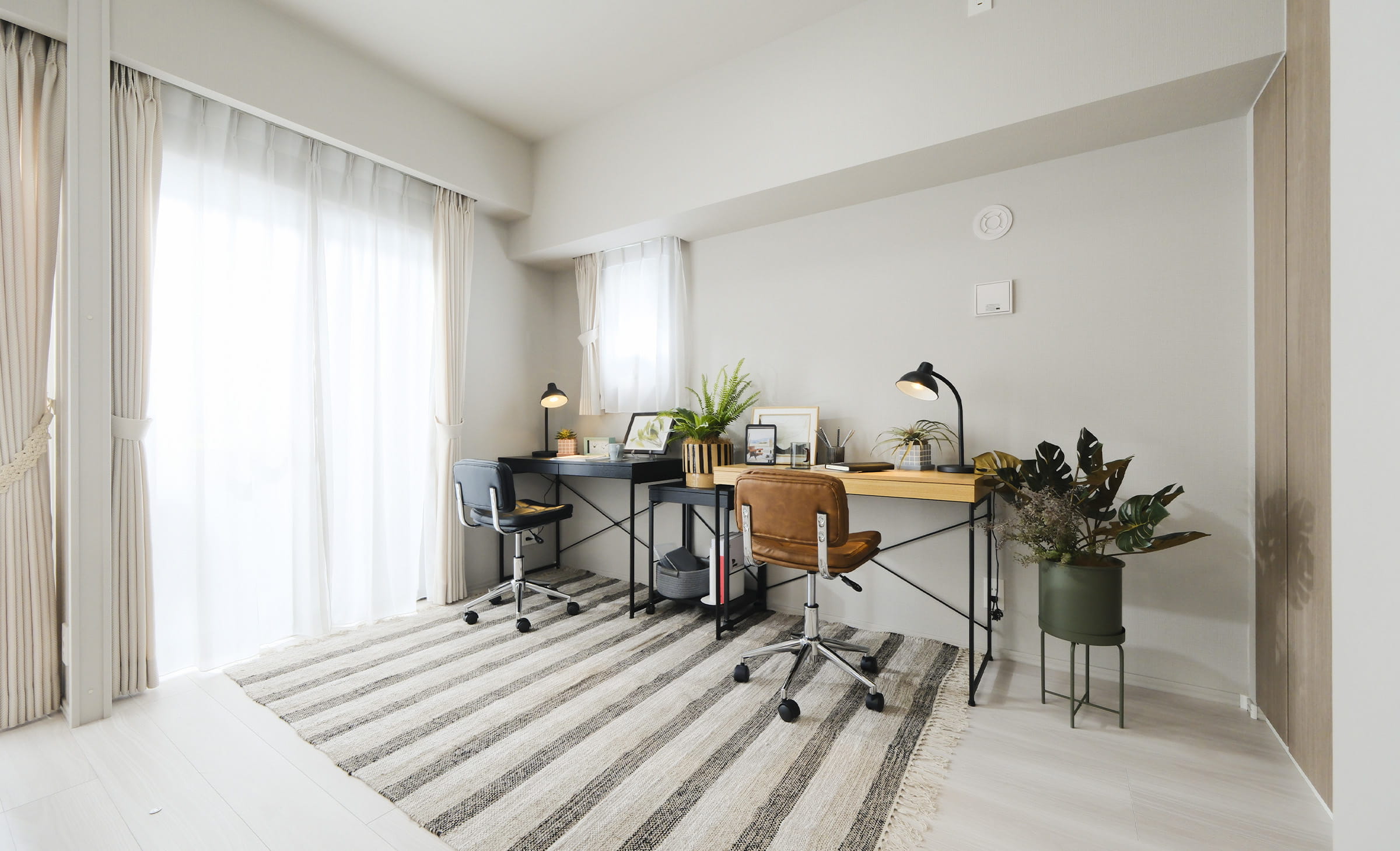 PRIVATE ROOM